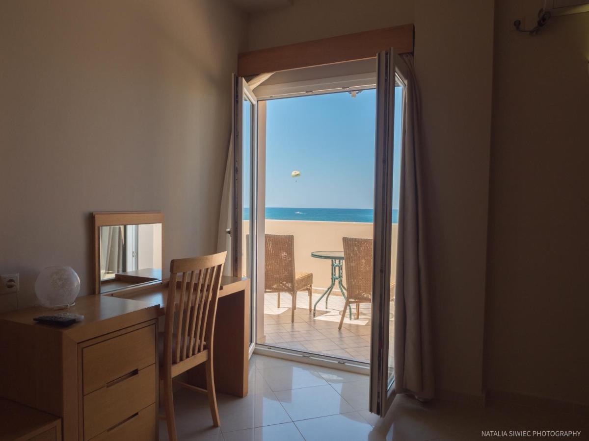 Alexandra Seaside Villas Platanés Esterno foto